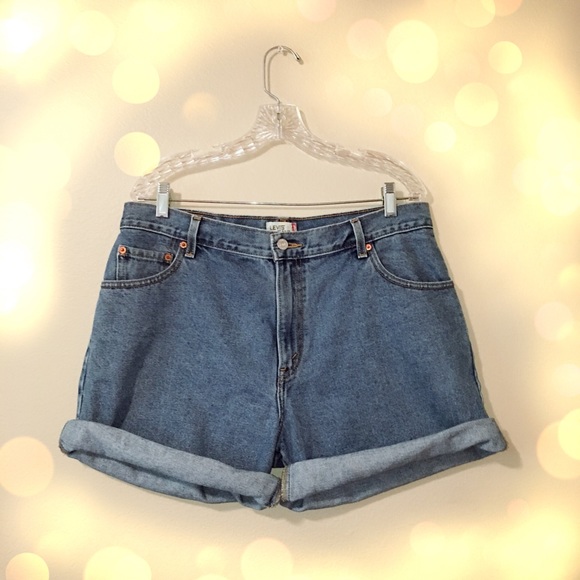 Levi's Pants - Vintage Levi’s mom jean style shorts